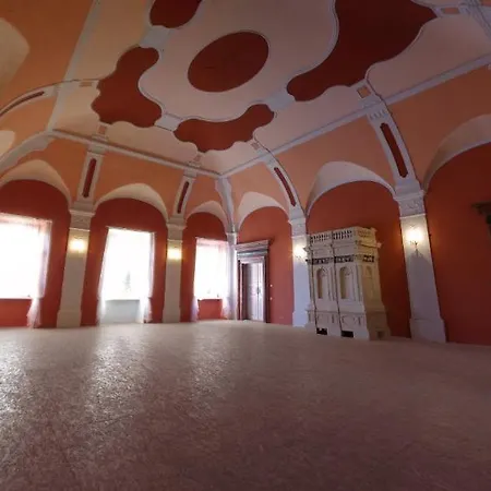 Hotel Zamek Miedzylesie (Silesia)